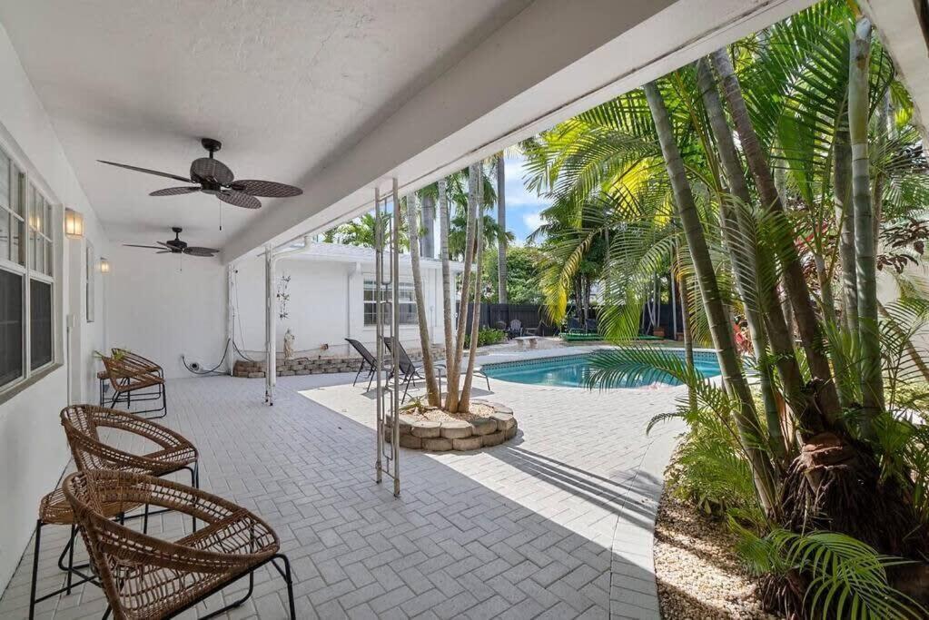 Walk To Las Olas Banyan Room Palm Paradise Inn フォート・ローダーデール エクステリア 写真