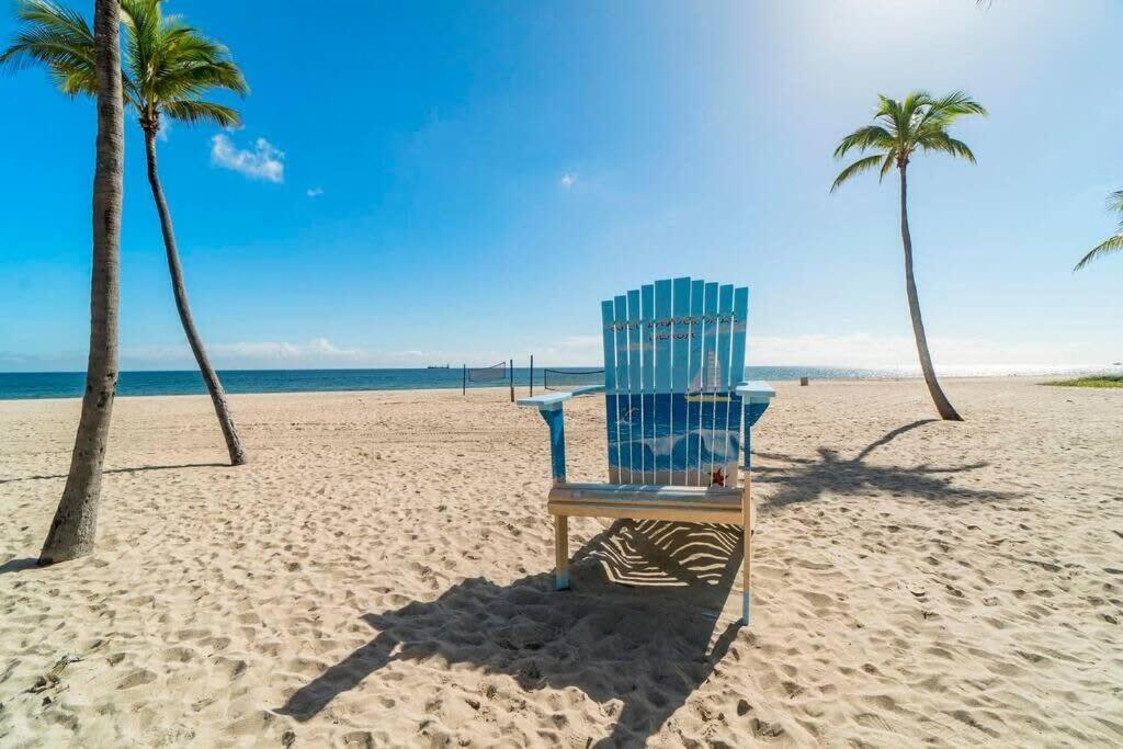 Walk To Las Olas Banyan Room Palm Paradise Inn フォート・ローダーデール エクステリア 写真